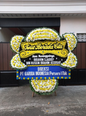 Papan Bunga Duka di Dander